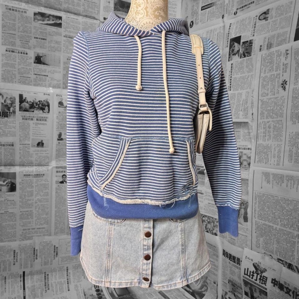 Y2K American Eagle Outfitters Striped Blue Hoodie Distressed Raw Hem Size small